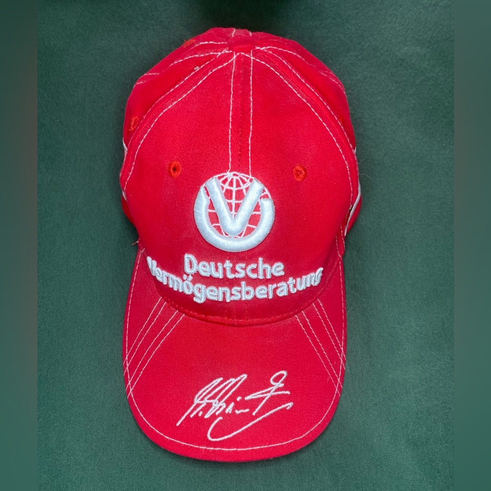 Ferrari F1 Michael Schumacher Red Cap Deutsche Vermogensberatung
